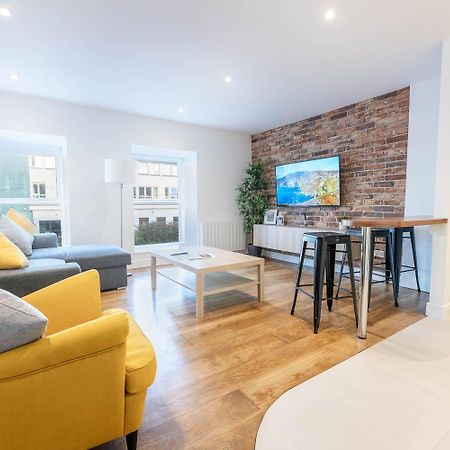 Modern Canal View Home, In City Centre, Sleeps 8 Galway Esterno foto