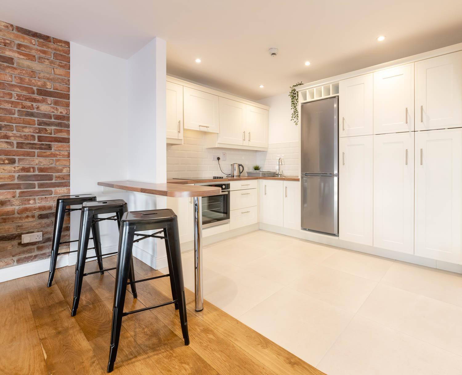 Modern Canal View Home, In City Centre, Sleeps 8 Galway Esterno foto